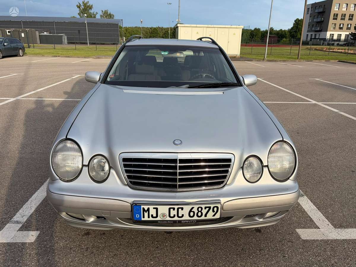 Mercedes-Benz E240, 2.6 l., wagon