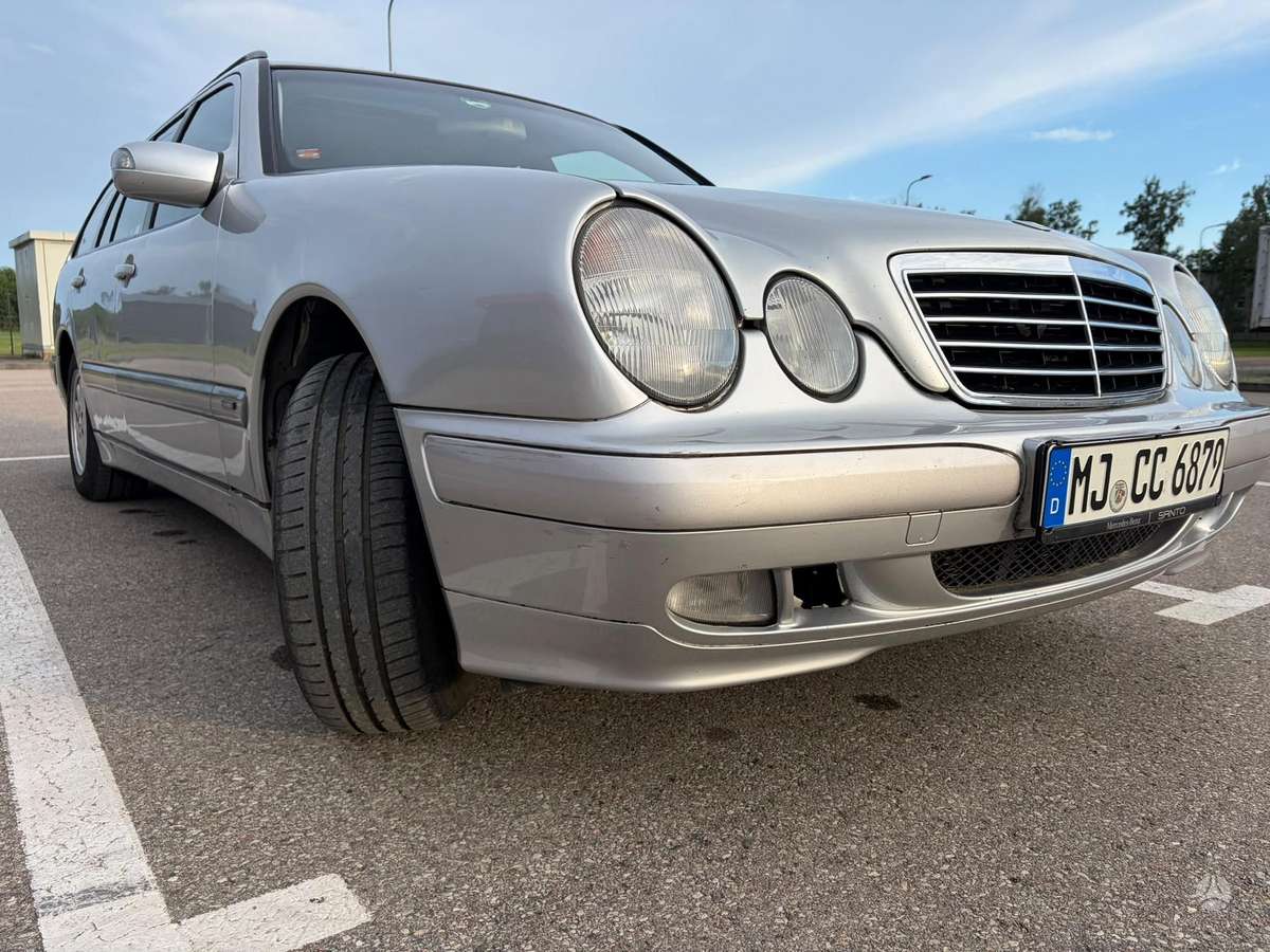Mercedes-Benz E240, 2.6 l., wagon
