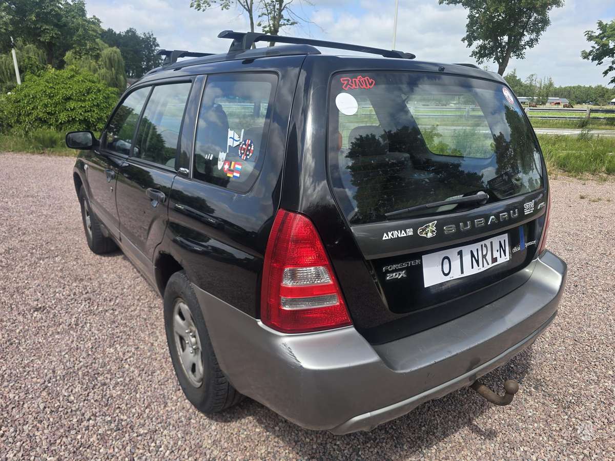 Subaru Forester, 2.0 l., Внедорожник / Кроссовер