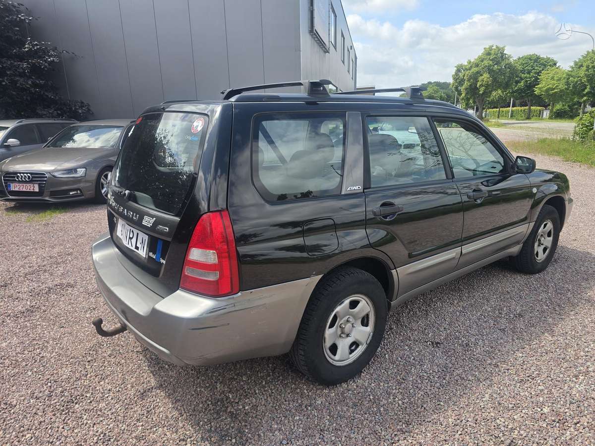 Subaru Forester, 2.0 l., Внедорожник / Кроссовер