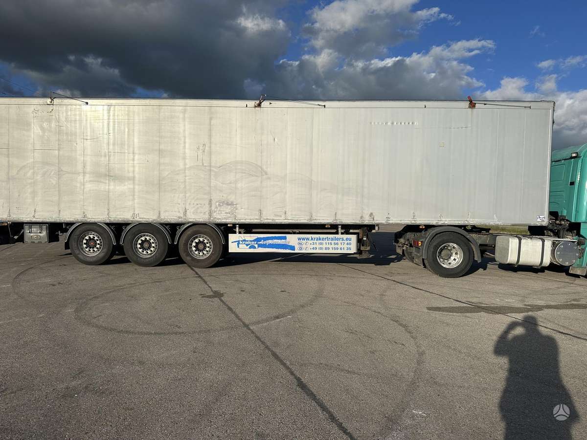 Kraker K200, with moving floor