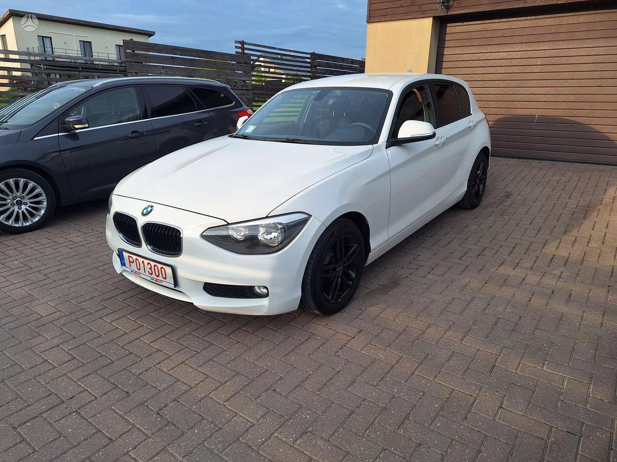 BMW 118, 2.0 l., hatchback