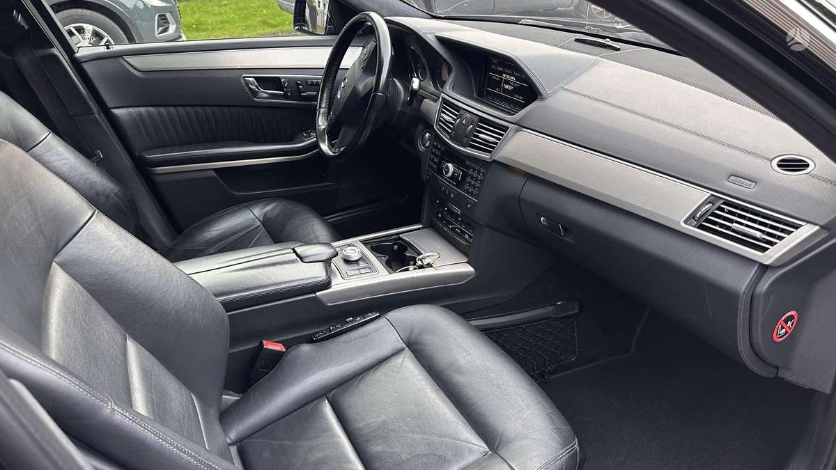 Mercedes-Benz E350, 3.0 l., Универсал