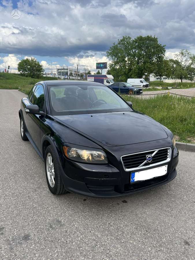 Volvo C30, 1.8 l., hatchback