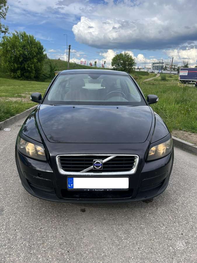 Volvo C30, 1.8 l., hatchback