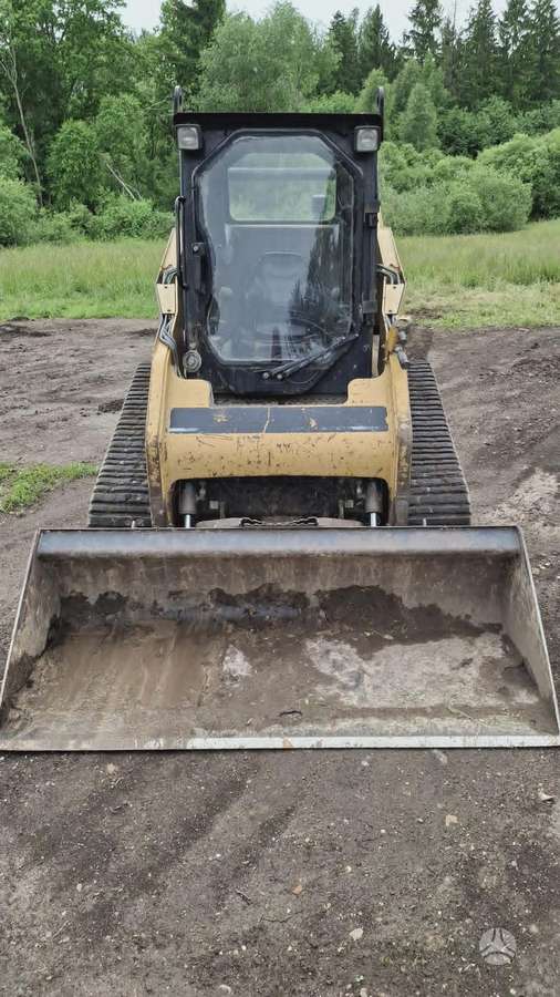Caterpillar 257B, mini loaders
