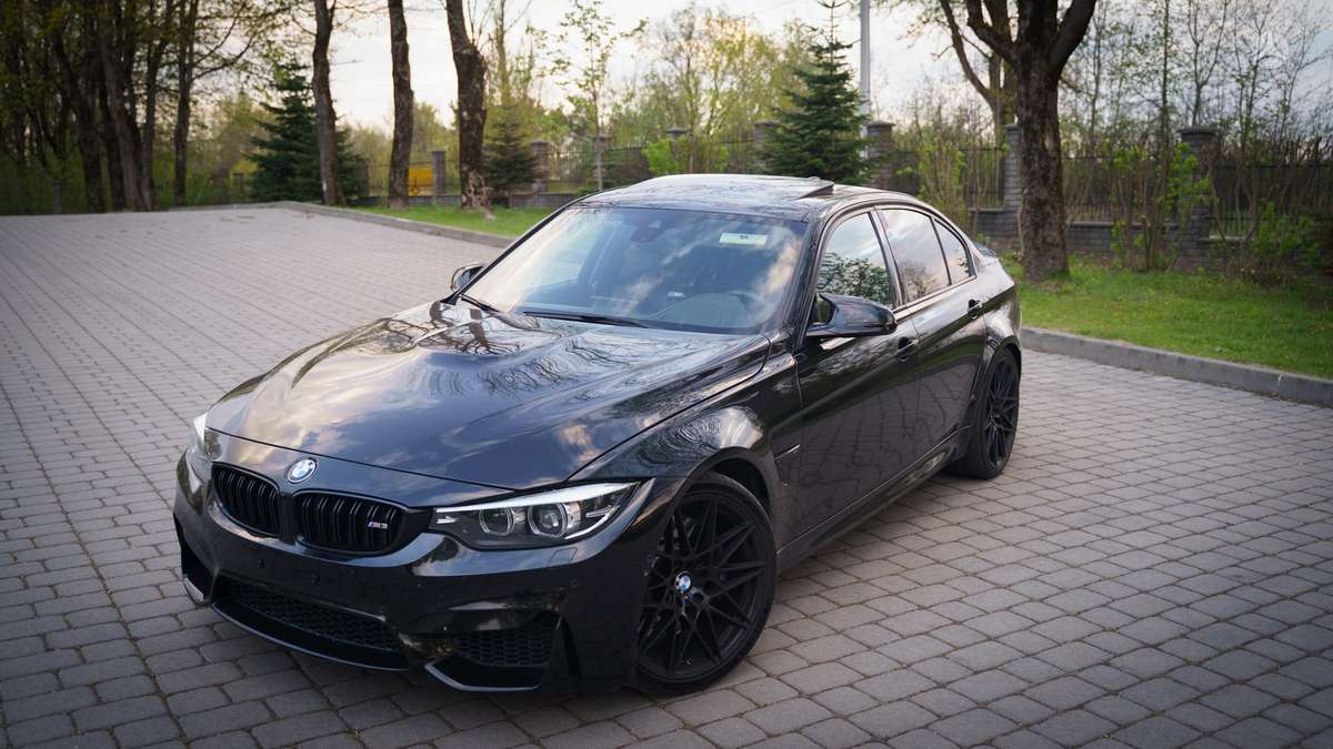 BMW M3, 3.0 l., Седан