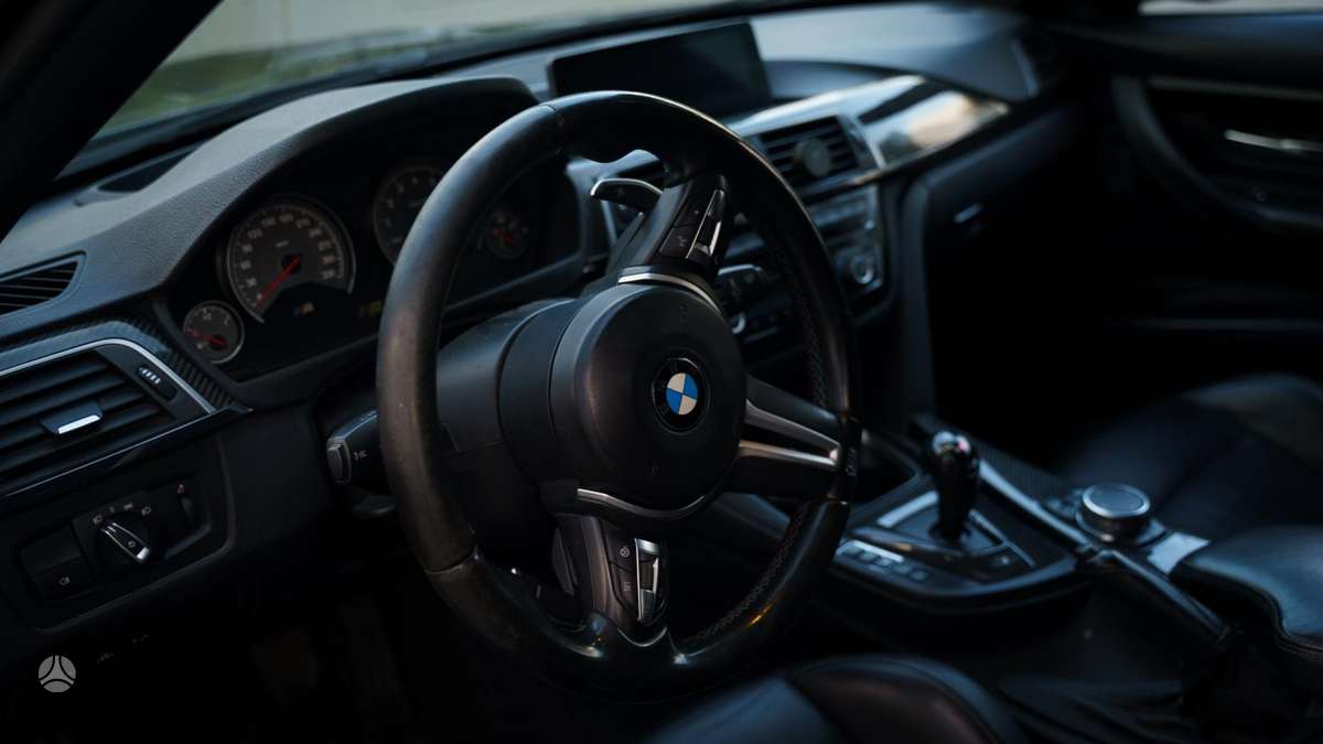 BMW M3, 3.0 l., Седан