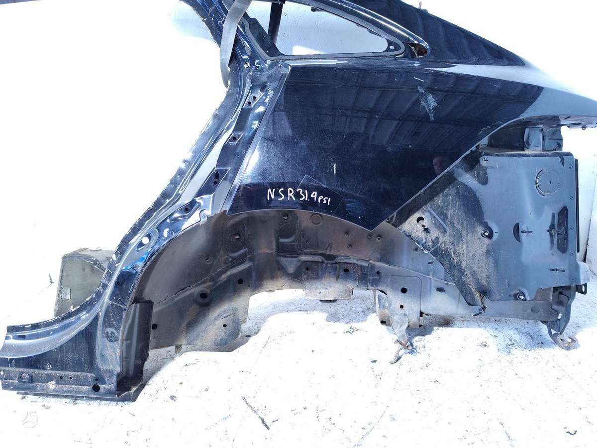 Jaguar F-Pace hood (front, rear)