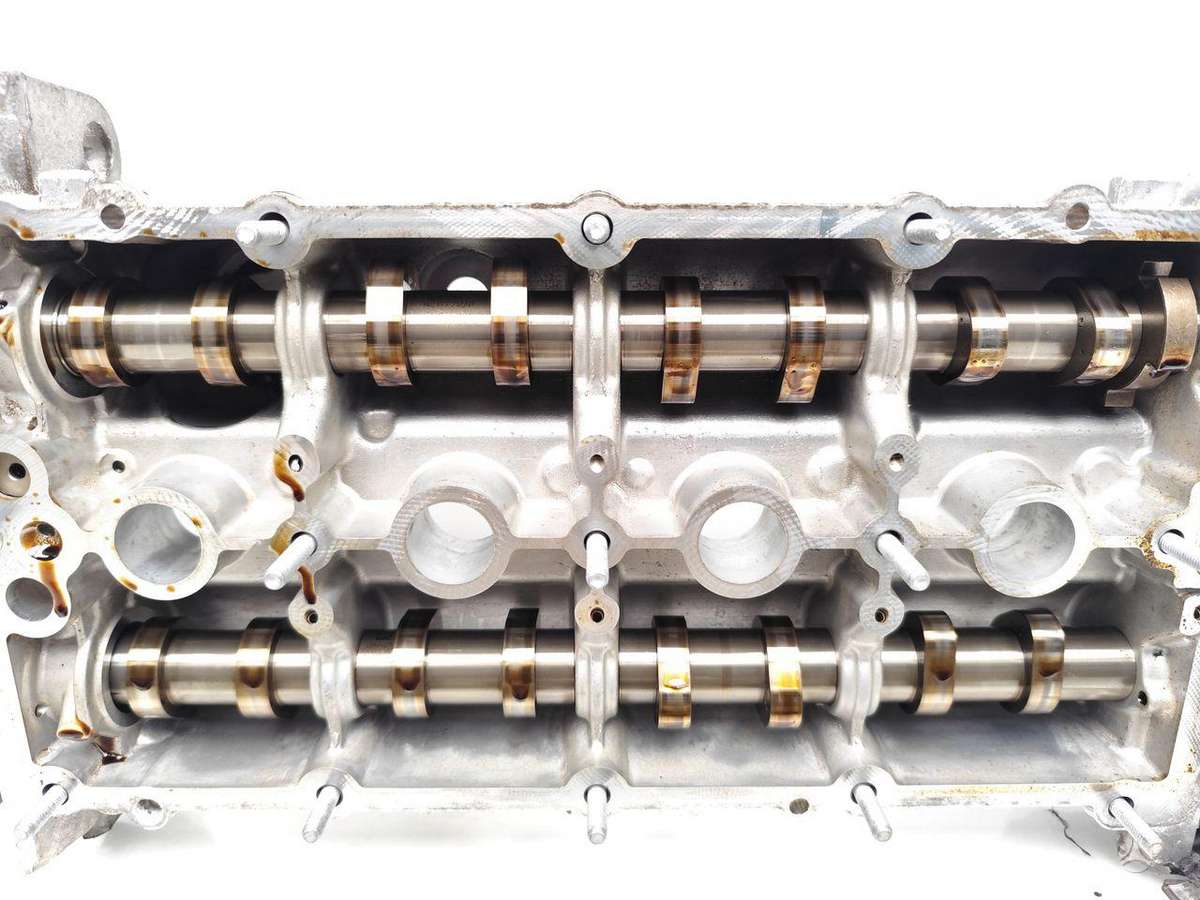 Volkswagen Golf, 04E103404AE, cylinder head