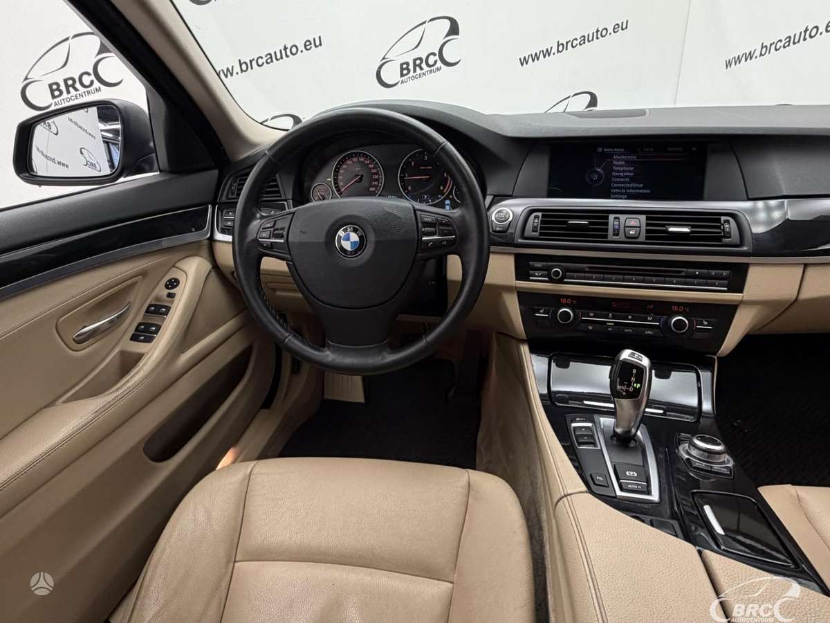 BMW 520, 2.0 l., Седан