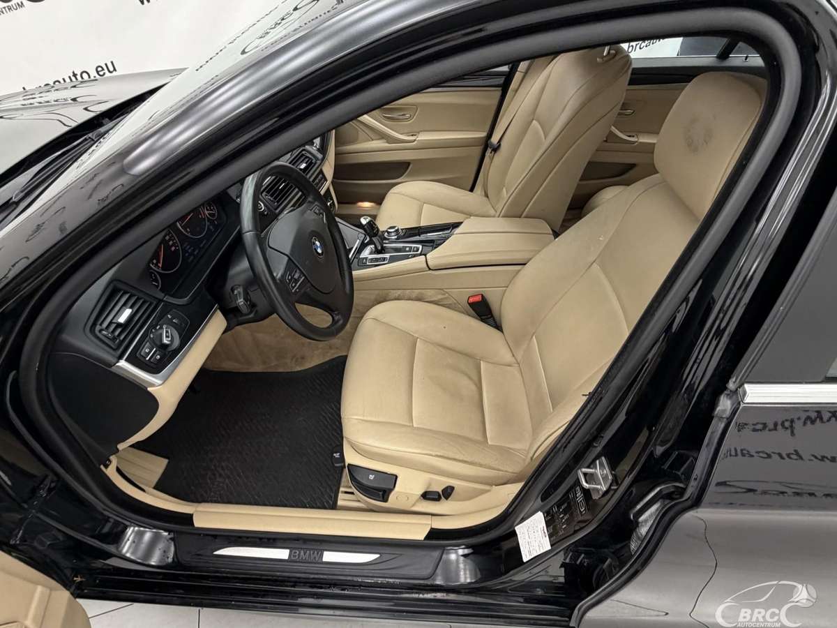 BMW 520, 2.0 l., Седан