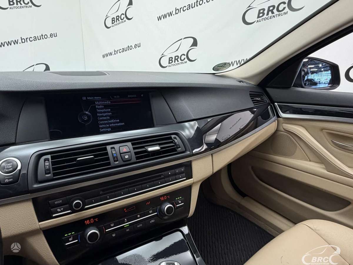 BMW 520, 2.0 l., Седан