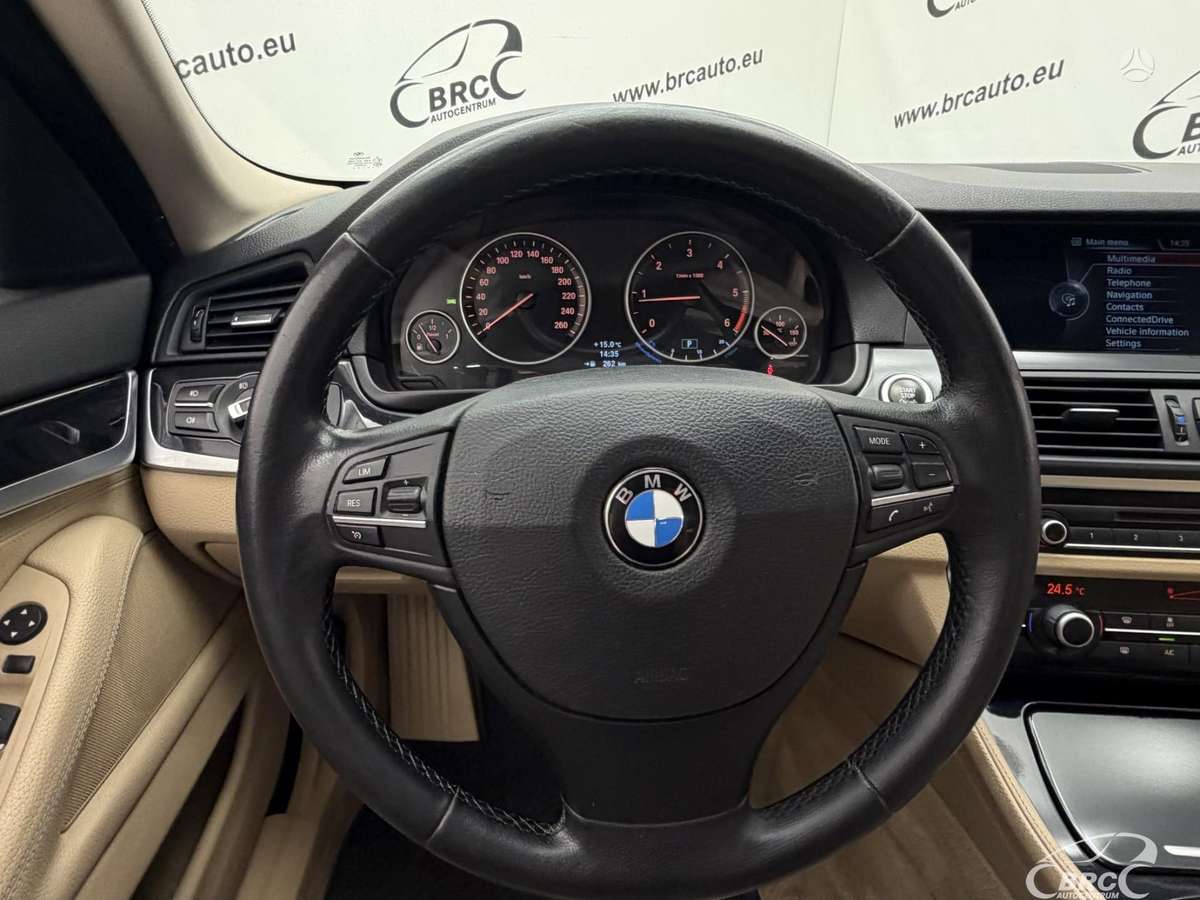 BMW 520, 2.0 l., Седан