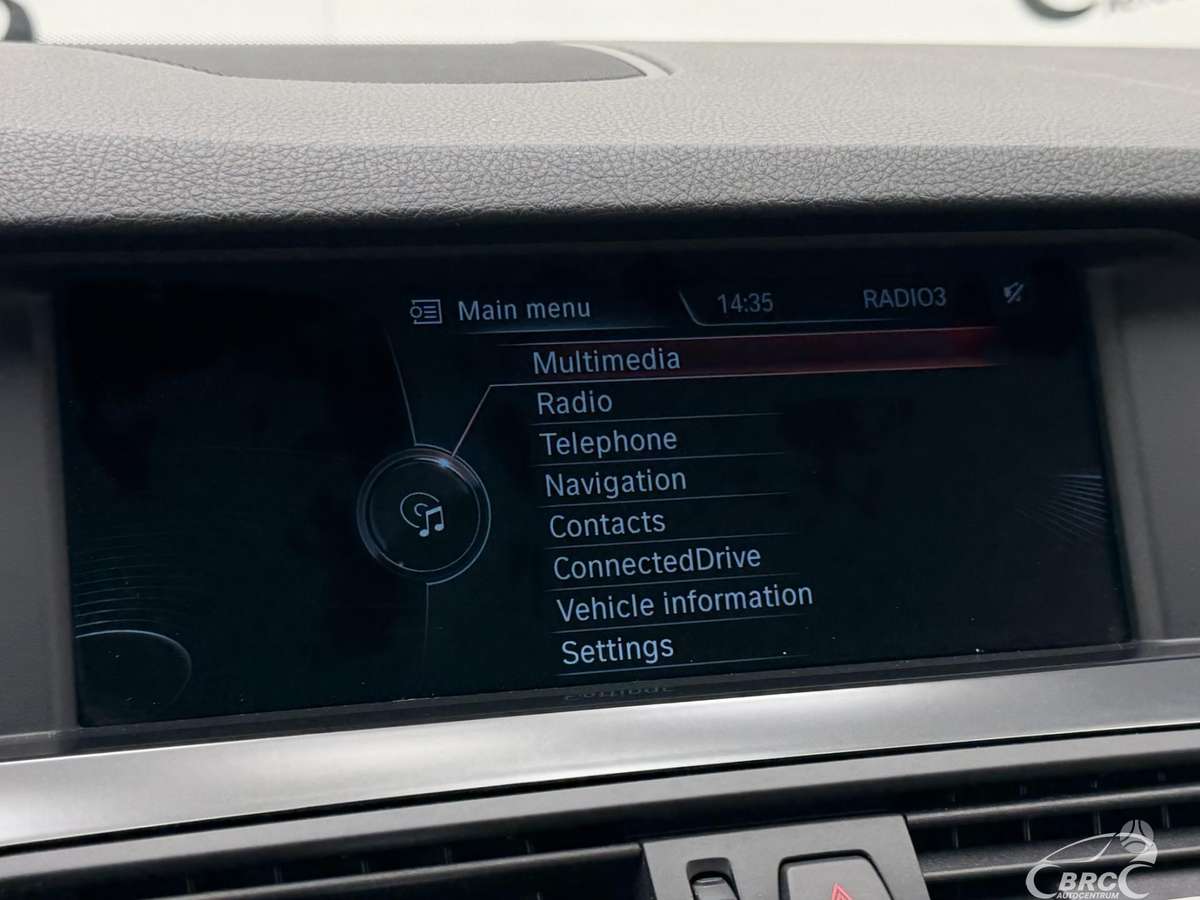 BMW 520, 2.0 l., Седан