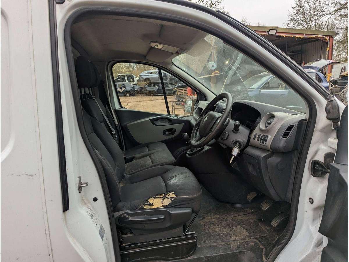 Renault Trafic engine