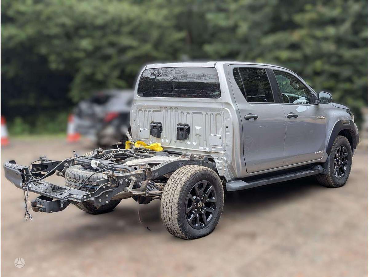 Toyota Hilux двигатель