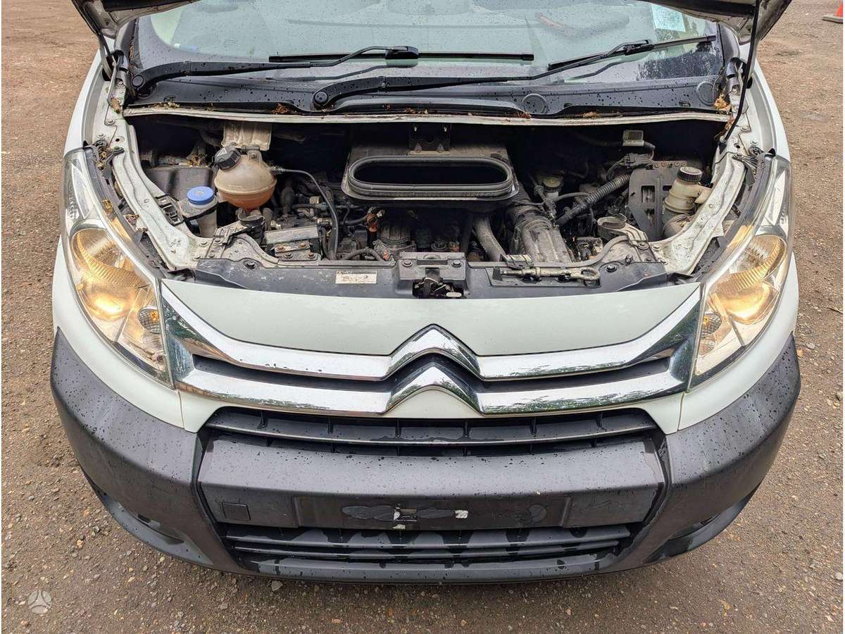 Citroen Jumpy двигатель