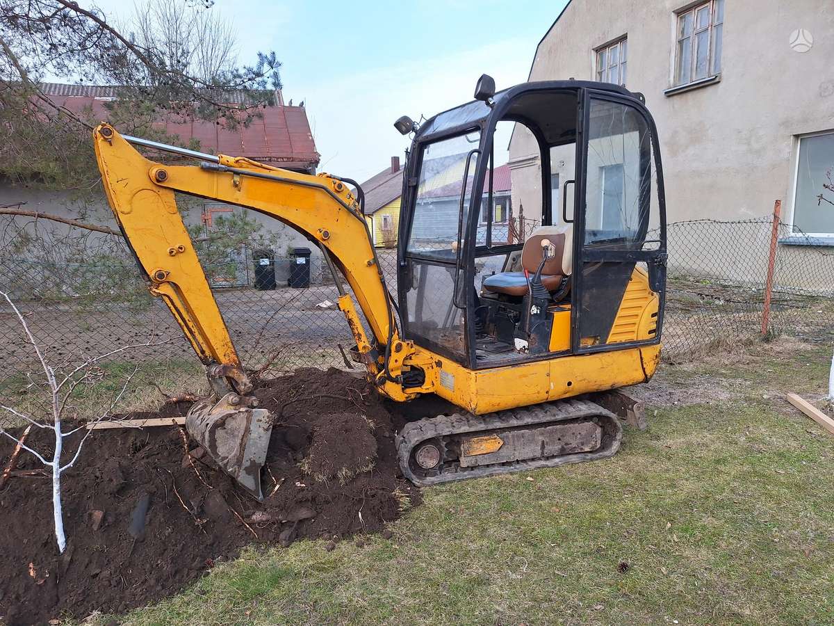 JCB 1.5, mini ekskavatoriai