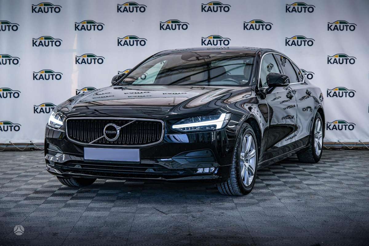 Volvo S90 - 1