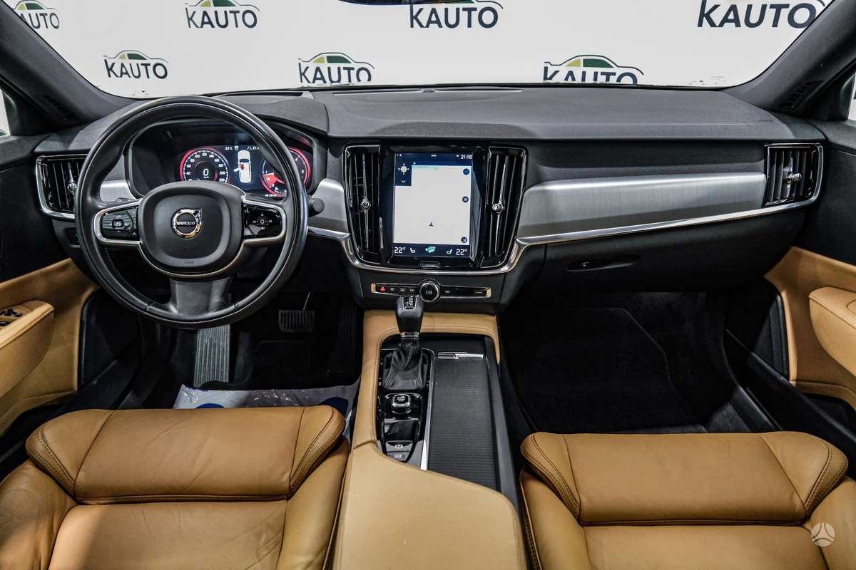 Volvo S90, 2.0 l., Седан