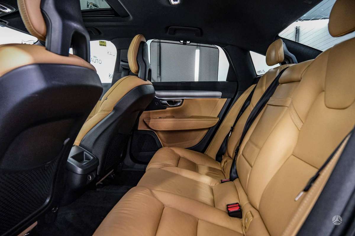 Volvo S90 - 9