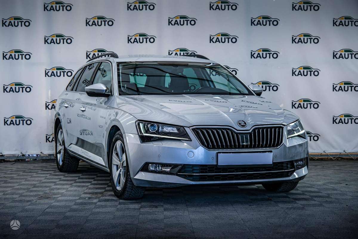Škoda Superb - 2