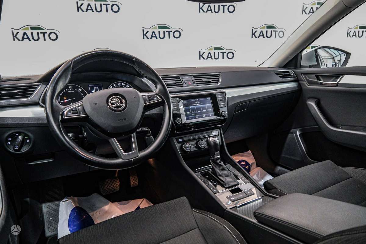 Škoda Superb - 7