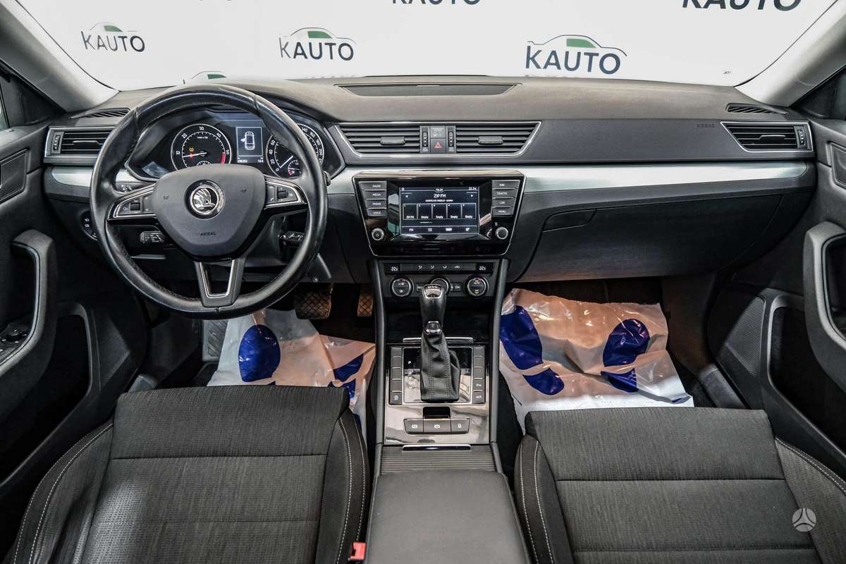 Škoda Superb - 8