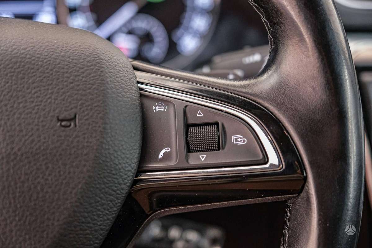 Skoda Superb, 2.0 l., wagon