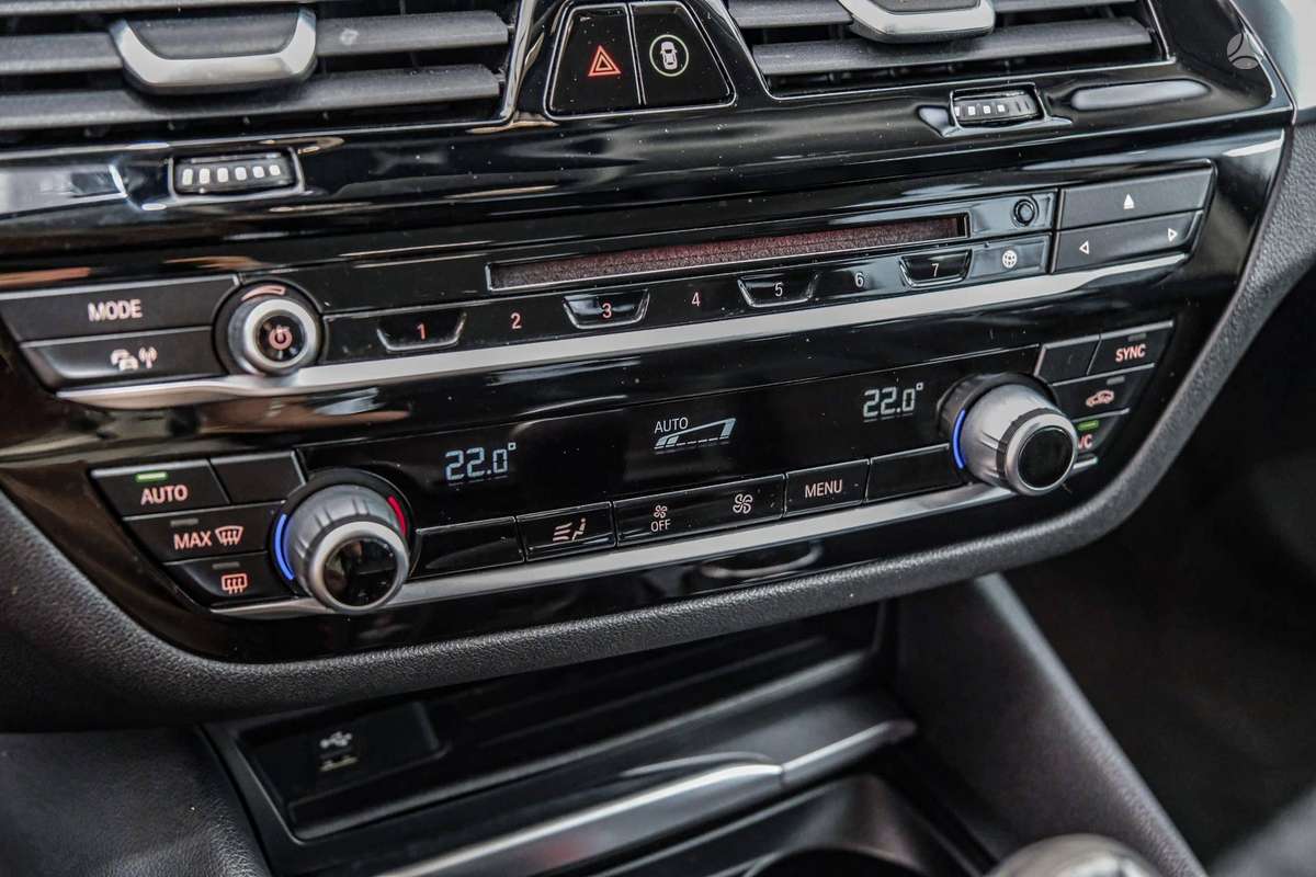 BMW 520, 2.0 l., wagon