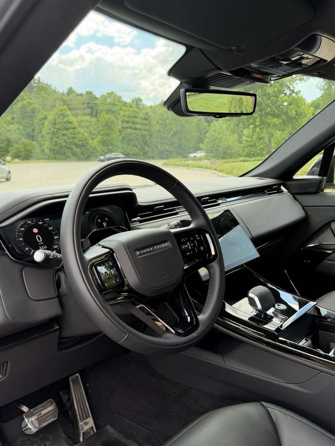 Land Rover Range Rover Sport, off-road / crossover