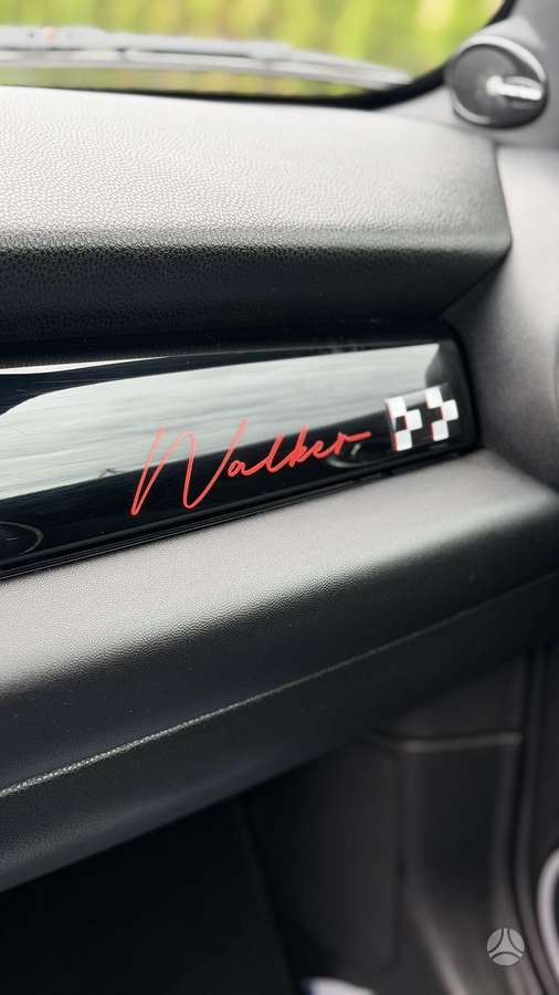 Mini Cooper JCW, 1.6 l., hatchback