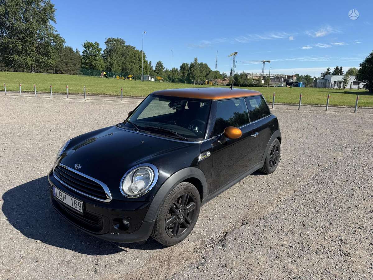 Mini One, 1.6 l., hatchback