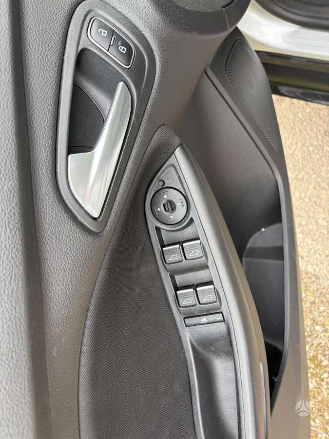 Ford Focus, 1.0 l., Универсал