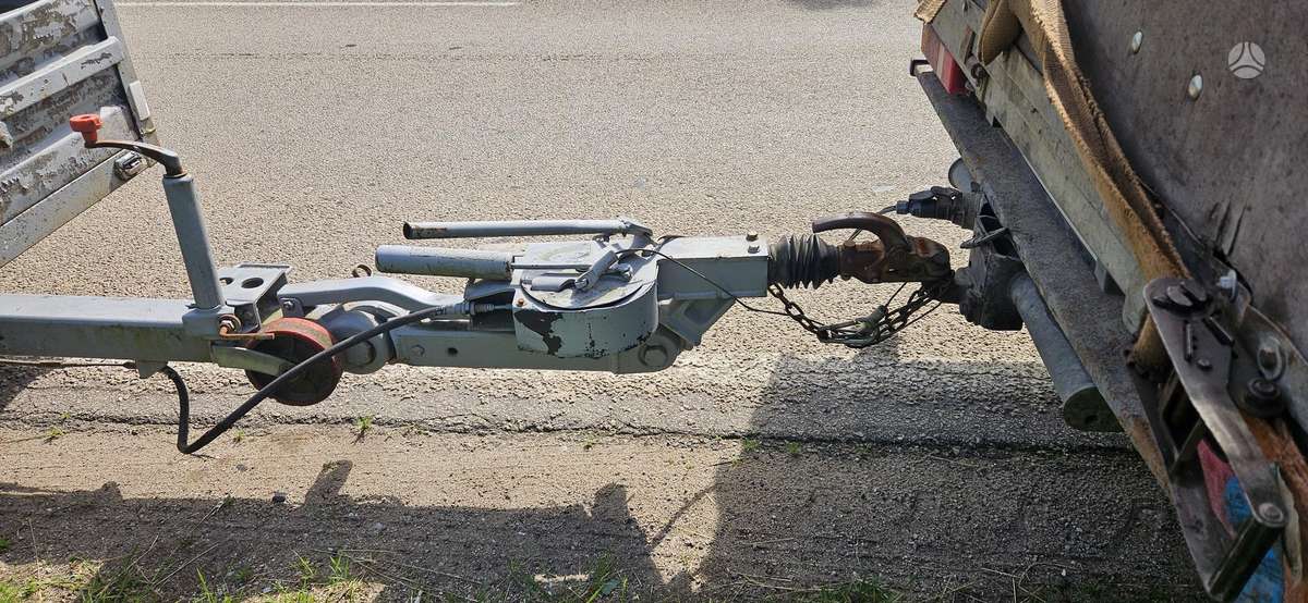 Bazaltas Rra, auto transporter