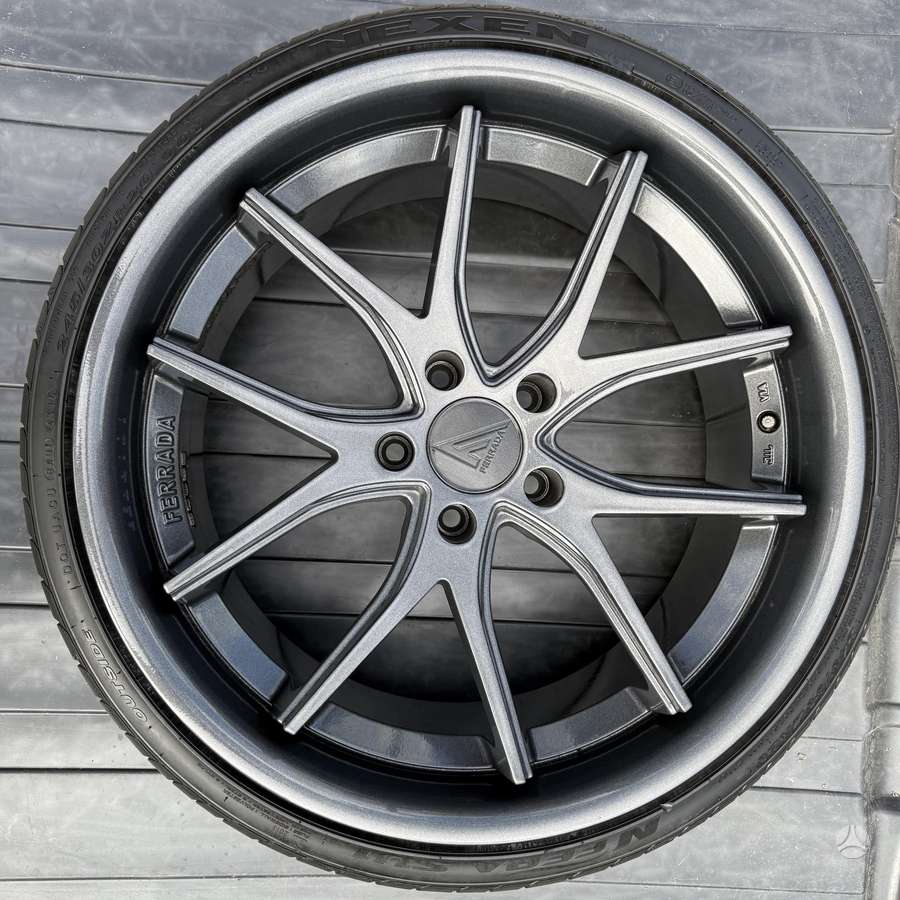 BMW 5, lengvojo lydinio, R20