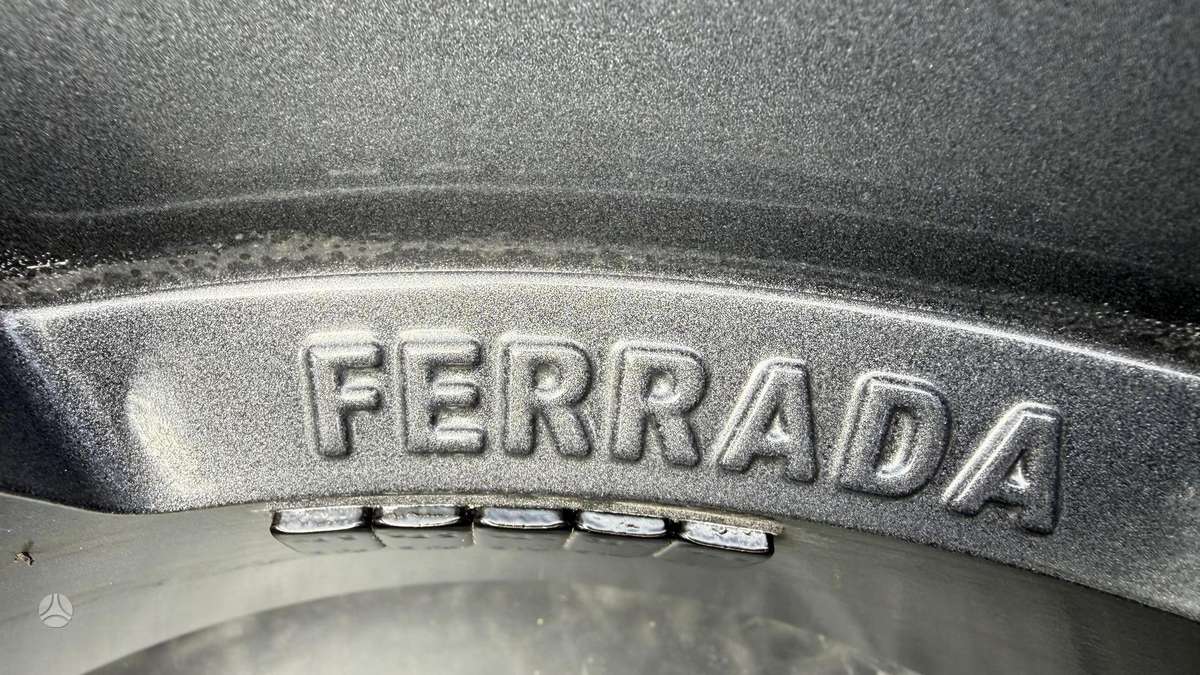 BMW 5, lengvojo lydinio, R20