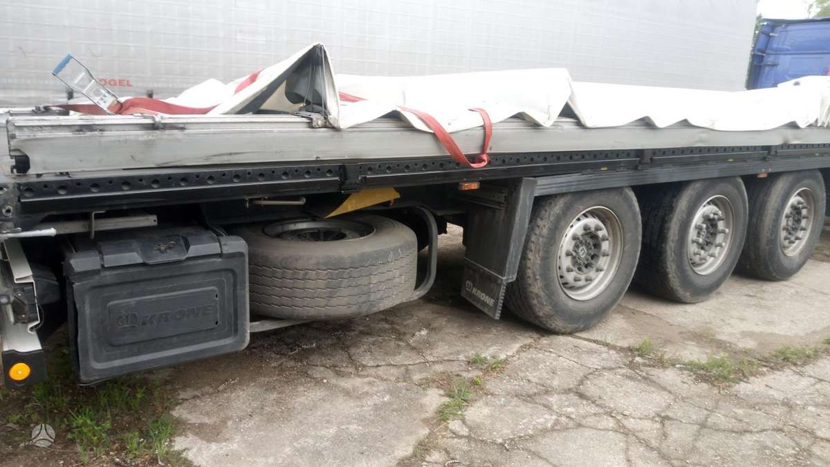 Krone, flatbed