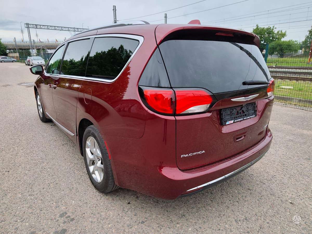 Chrysler Pacifica, 3.6 l., Минивэн