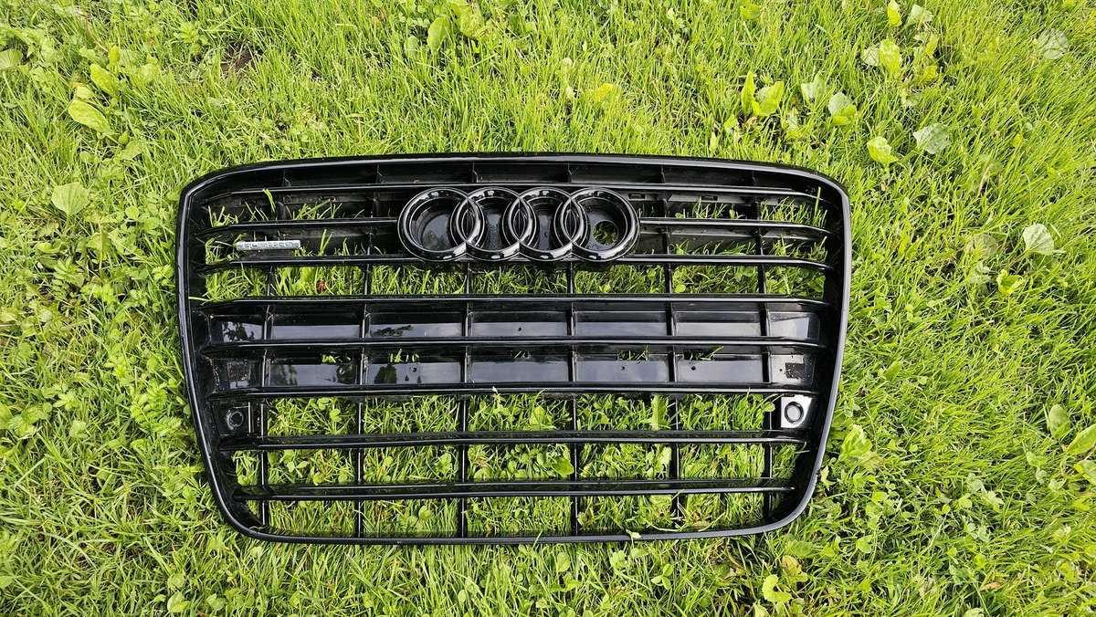 Audi A8 lights