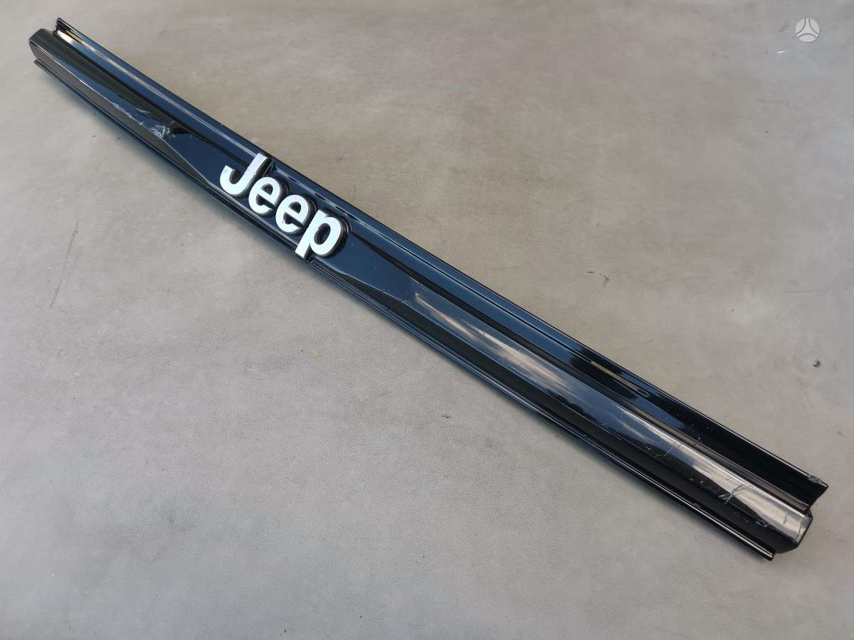 Jeep Grand Cherokee Summit