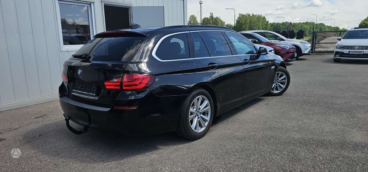 BMW 520, 2.0 l., universalas