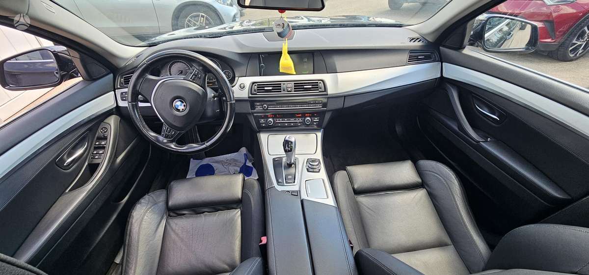 BMW 520, 2.0 l., universalas