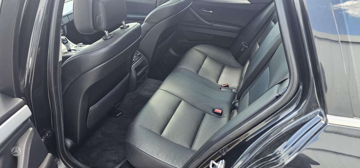 BMW 520, 2.0 l., universalas