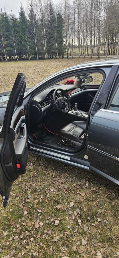 Audi A8, 3.0 l., Седан