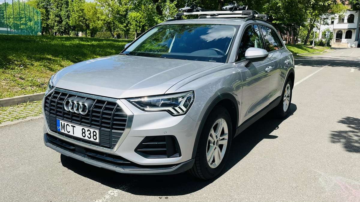 Audi Q3, 1.5 l., hatchback