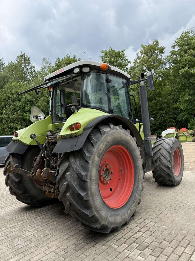 Claas ARION 640 CEBIS, tractors