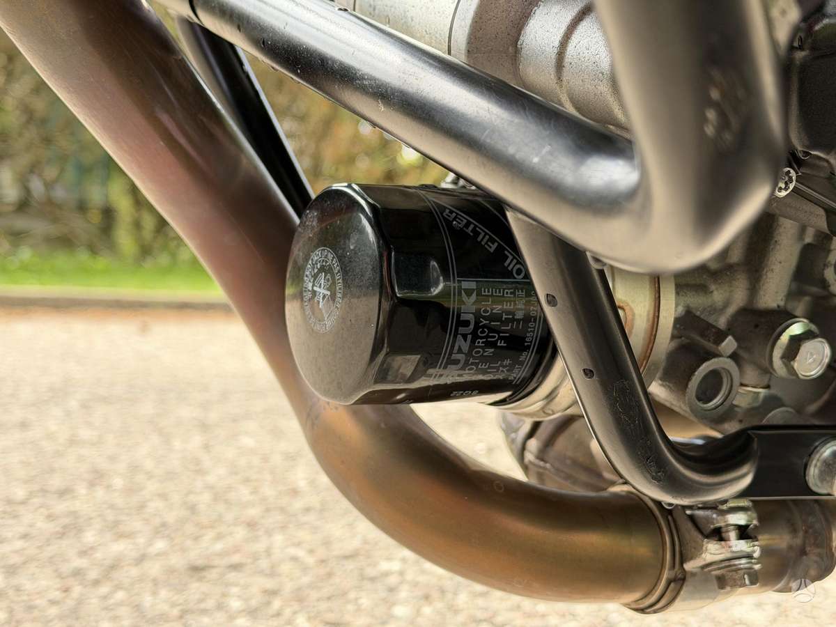 Suzuki SV 650cc, street / classic