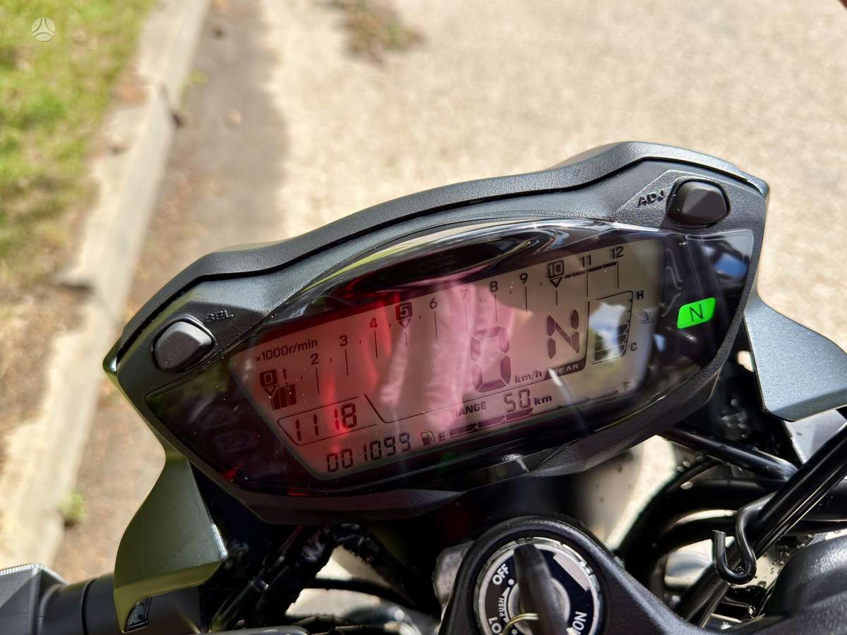 Suzuki SV 650cc, street / classic